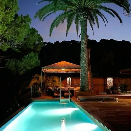 Primera Linea, Piscina, Jacuzzi Y Playa Privada فيلة *