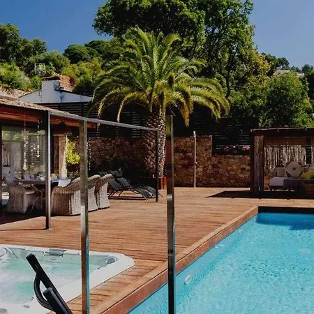 Primera Linea, Piscina, Jacuzzi Y Playa Privada توسا ذي مار