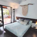 Primera Linea, Piscina, Jacuzzi Y Playa Privada *