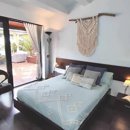 Primera Linea, Piscina, Jacuzzi Y Playa Privada *