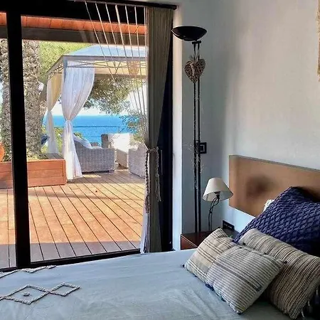 Primera Linea, Piscina, Jacuzzi Y Playa Privada * Tossa de Mar