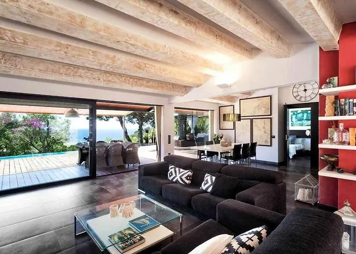 Villa Primera Linea, Piscina, Jacuzzi Y Playa Privada